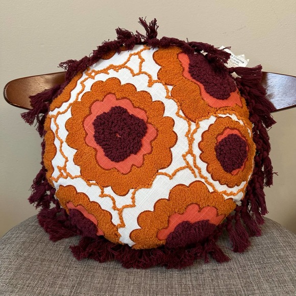 Opalhouse × Jungalow Embroidered Orange Maroon Floral Round Throw Pillow Tassel - Picture 4 of 6